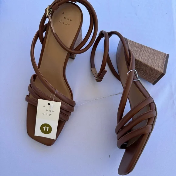 A New Day Tan Strappy Block Heels - Picture 2 of 5